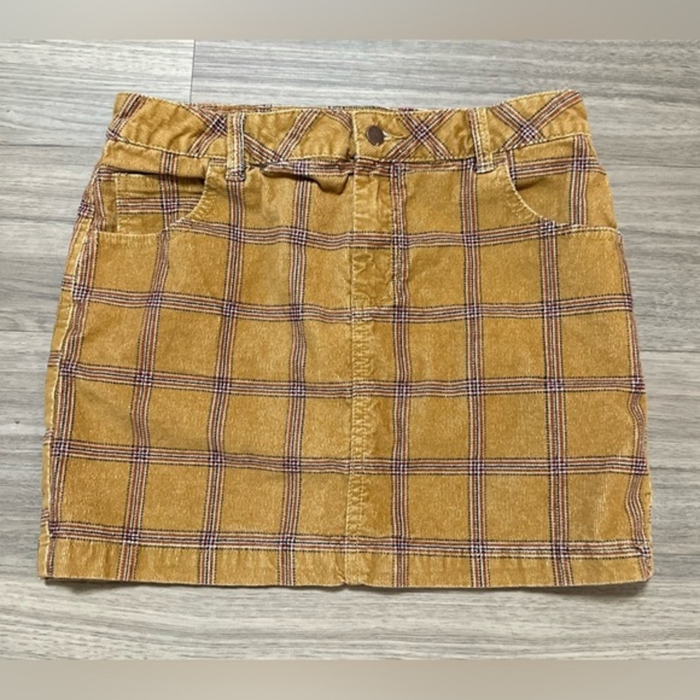 5/$25 BDG Tan Pencil Mini Skirt for Casual Work